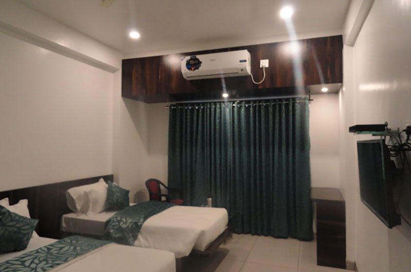 Hotel Venkateshwar- Superior AC Room2